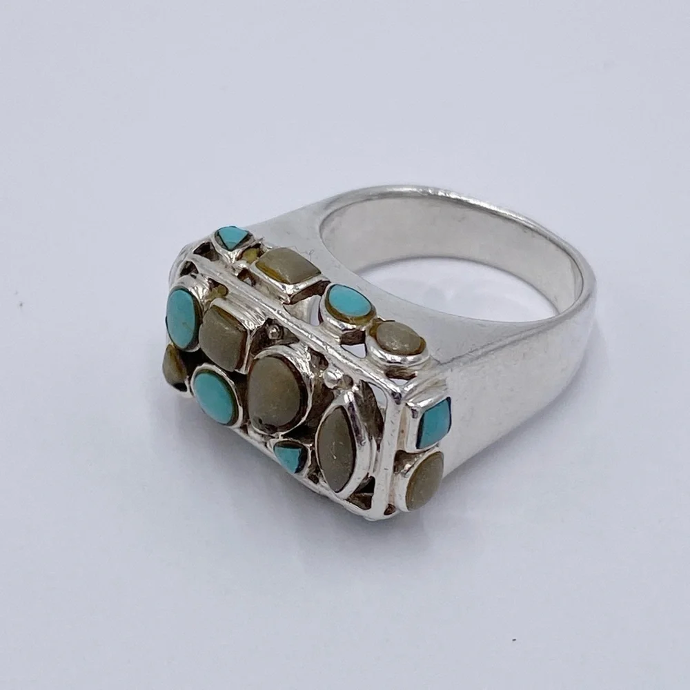 Vintage Turquoise and Cream Cluster Silver Ring